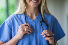 Load image into Gallery viewer, Casual Carats® Classic Collection: White