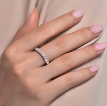 Load image into Gallery viewer, Half-Eternity Band